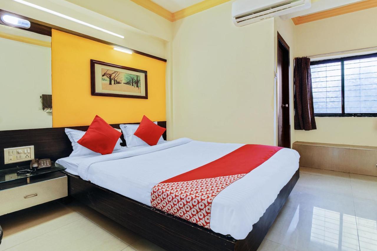 Oyo 48418 Sai Pritam Hotel Nashik Exterior foto