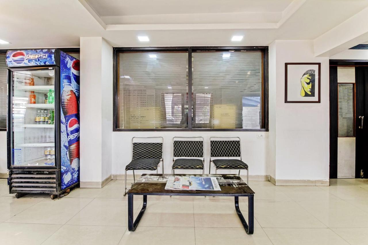 Oyo 48418 Sai Pritam Hotel Nashik Exterior foto