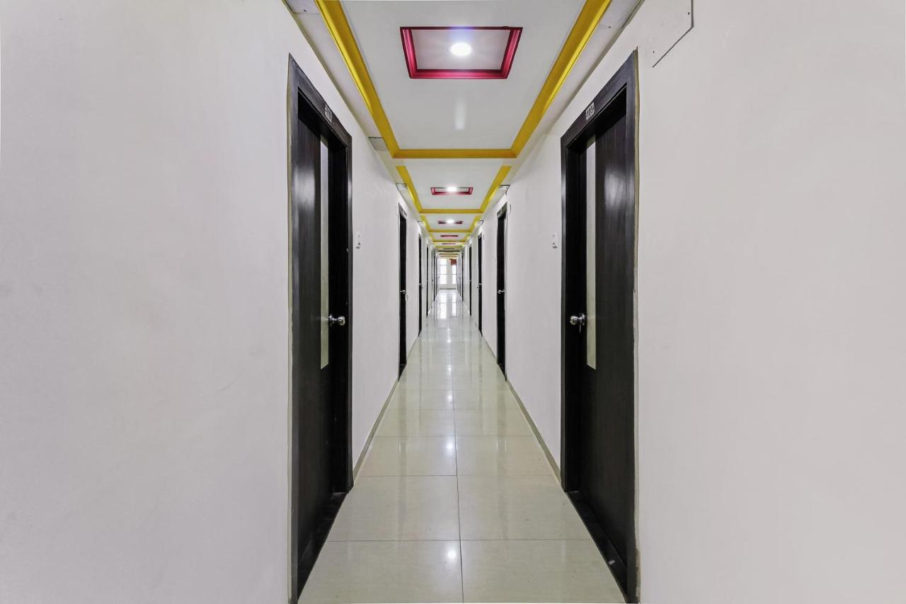 Oyo 48418 Sai Pritam Hotel Nashik Exterior foto